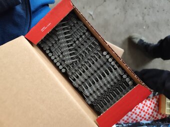 Nastrieľovacie klince Hilti - 2