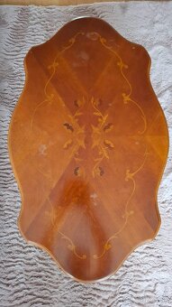 Konferenčný stolík s tvarovanou dyhovanou doskou - 2