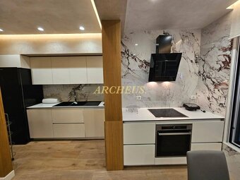 3 izbový - veľký,moderný apartmán, 102m² ,  Albánsko - Golem - 2