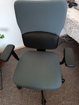 Predám kancelársku stoličku - 2