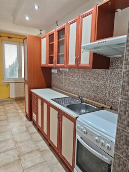 Kuchynská linka - 2