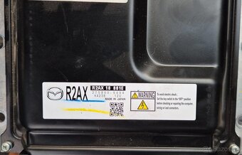 RIADIACIA JEDNOTKA MOTORA MAZDA CX7 - 2