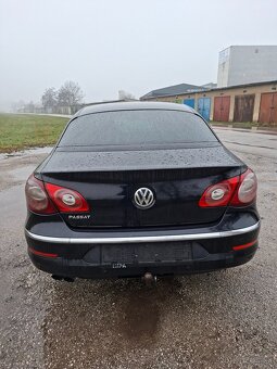 Volkswagen Passat CC - 2