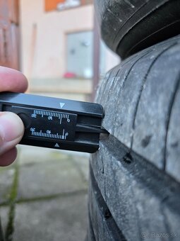 Michelin Primacy 4 - 225/55 R17 - 2