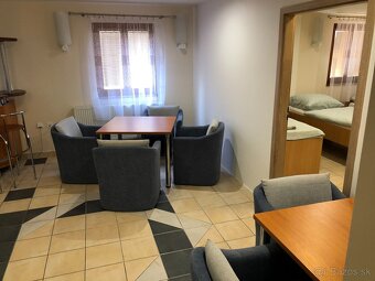 Prenájom - Apartmánový dom - 2