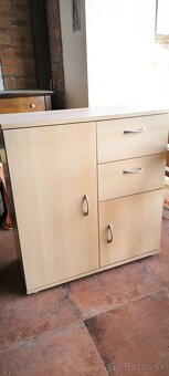 Komoda - 2