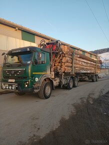 Sofer kamionu lesovozu Scania volvo - 2