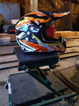 Motocross prilba - 2