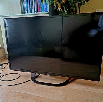 LG 42LN575S LED FullHD TV 42" (106 cm) - 2