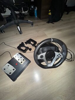 PREDÁVAM SIM RACING VOLANT GENESIS SEABORG 400 - 2