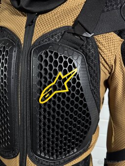 Chránič tela Alpinestars Bionic Action 2 čierno-hnedý - 2