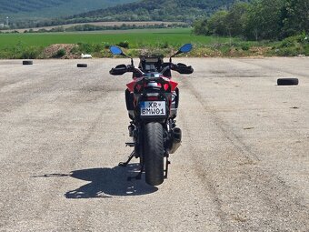BMW F900XR - 2