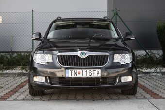 Škoda Superb Combi 2.0 TDI CR 170k Elegance DSG - 2