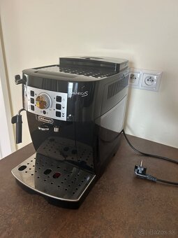 De'Longhi Magnifica S - 2