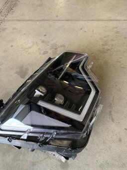 Kia niro prave predné svetlo - 2