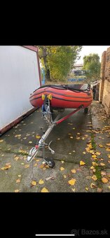 Predám nafukovací čln s prívesom - 2