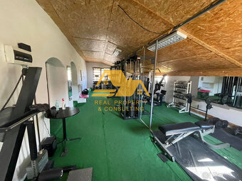 Znížená cena Predám rodinný dom v obci Imeľ - 2