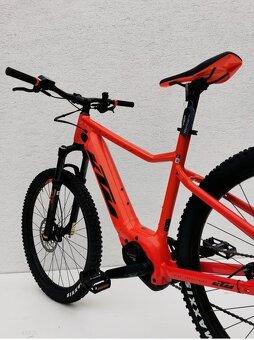 E-bike KTM Macina Race 271 vo veľkosti L. 1210 - 2