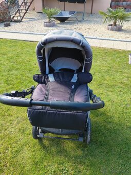Detský kočiar - 2