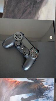 Playstation 4 Slim - 2