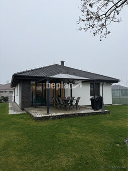 Na predaj 4-izbový rodinný dom v Hrubej Borši - 2