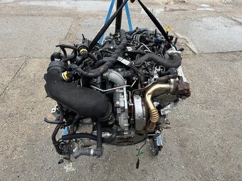 -----MASERATI LEVANTE 3.0 D Q4 V6----- - 2