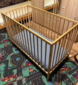 Detská postieľka+ matrac+perina a vankúšik+ doplnky - 2