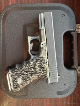 Glock 19 - 2