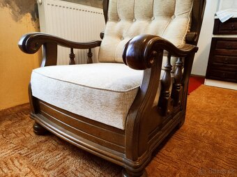 Staré rustikálne kreslo - 2