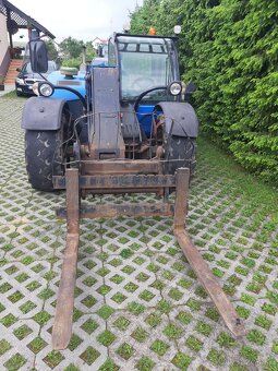 Teleskopický manipulátor New Holland LM 5030 - 2