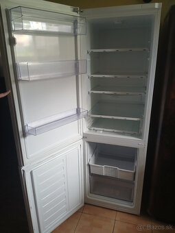 BEKO-chladnička z mrazakom - 2