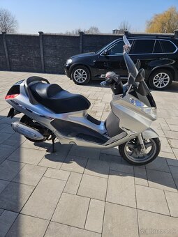 Piaggio X8 125 11kw - 2