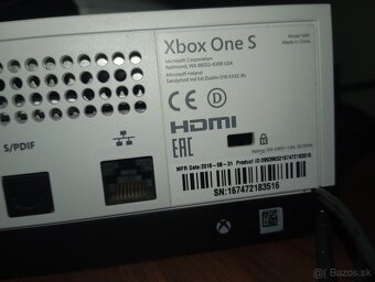 Xbox One S - 2