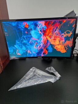 Monitor Samsung a hp - 2