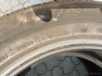 255/55 R19 - 2