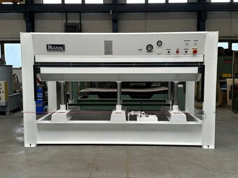 Dýhovací lis MANNI PMC 90/36 - Brno - 2