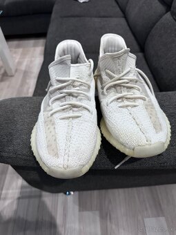 Predám Yeezy 350v2 Bone - 2