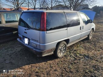 Lumina APV - 2