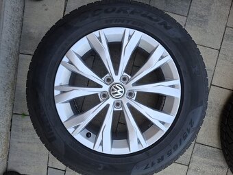 Elektrony VW R17 5x112 Pirelli 215/65 R17 - 2