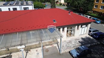 Komerčný objekt, budova, 573m2, obchody, lekár, advokát, kan - 2