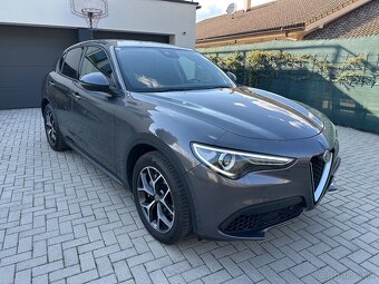 Alfa Romeo Stelvio 2.2 JTD 190k Business AWD A/T - 2