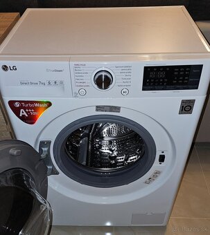 Parna pracka LG 7kg slim - 2