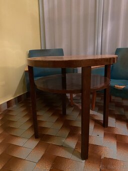 Stôl a dve kreslá - 2