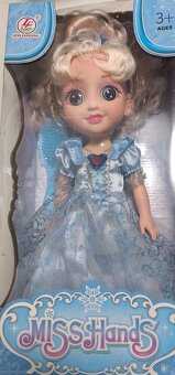 Bábika Anna a Elsa vysoká 36 cm spieva a svieti - 2