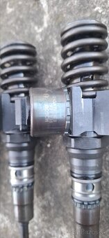 03G130073B Vstrekovacie trysky VW Group 2.0TDI - 2