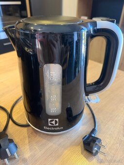 Hroankovač + rychlovarná kanvica - 2