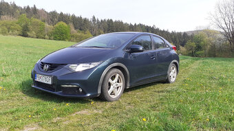 Honda Civic 1.8 i-VTEC - 2