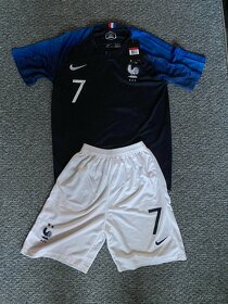futbalový dres + šortky Griezmann 7 Francúzsko (L) - 2