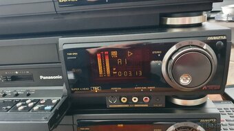 Panasonic NV FS 200 S-VHS HiFi Stereo - 2