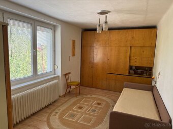 4 izbový byt s balkónom, garážou a záhradkou v Poprade - 2